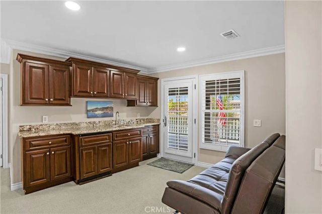 22700 Running Rabbit Court, Canyon Lake, CA 92587