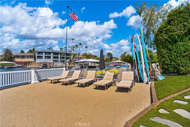 22700 Running Rabbit Court, Canyon Lake, CA 92587