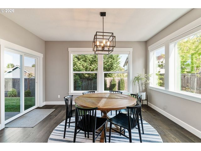 10874 Sw TEAL CREST Pl, Portland, OR 97223