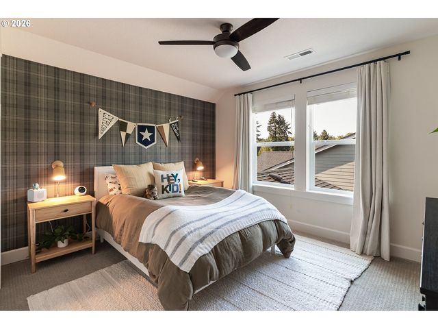 10874 Sw TEAL CREST Pl, Portland, OR 97223