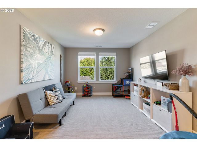 10874 Sw TEAL CREST Pl, Portland, OR 97223