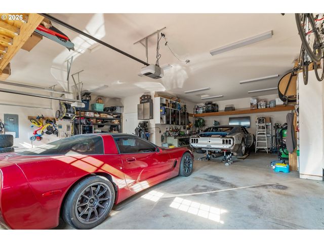 10874 Sw TEAL CREST Pl, Portland, OR 97223