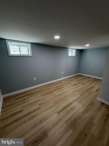 307 OBERLE AVE, Essex, MD 21221
