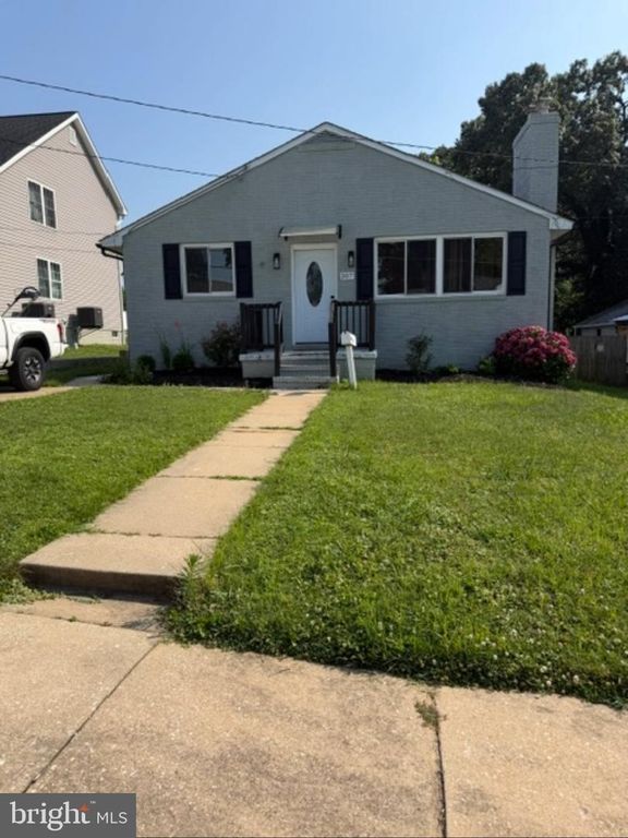 307 OBERLE AVE, Essex, MD 21221