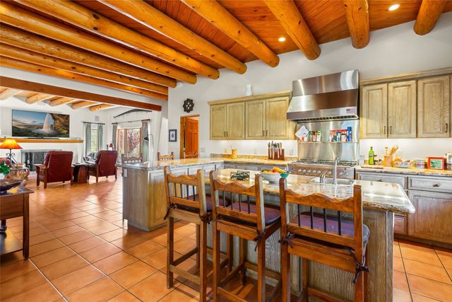 117 B Paseo Nopal, Santa Fe, NM 87507