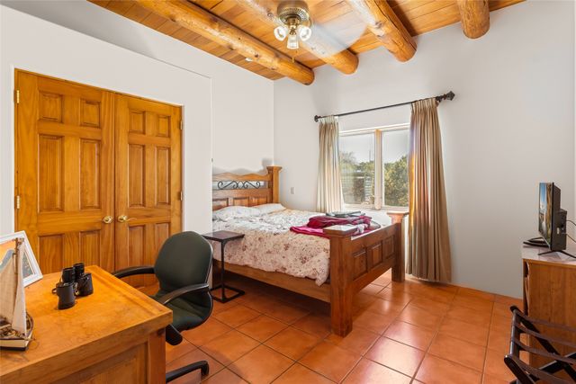 117 B Paseo Nopal, Santa Fe, NM 87507