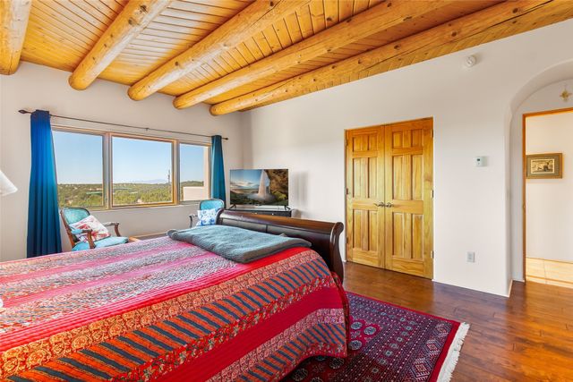117 B Paseo Nopal, Santa Fe, NM 87507