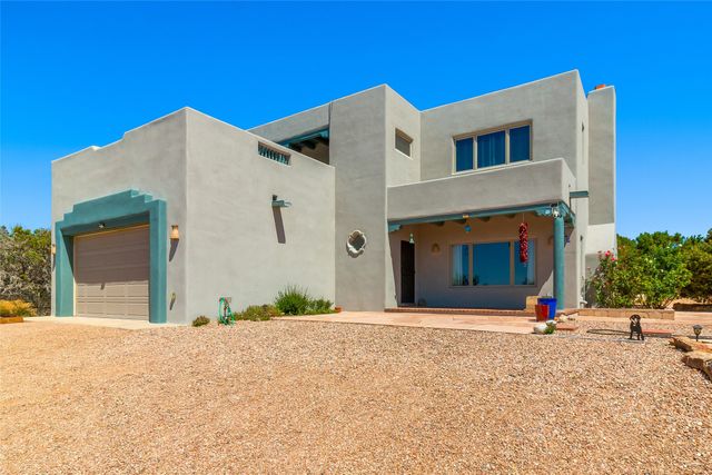 117 B Paseo Nopal, Santa Fe, NM 87507