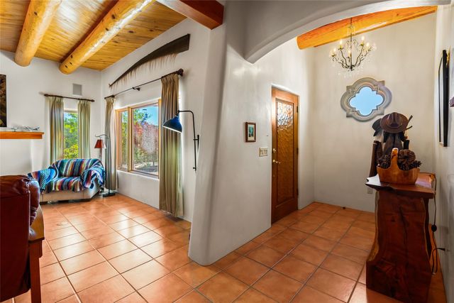 117 B Paseo Nopal, Santa Fe, NM 87507