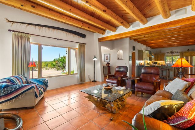 117 B Paseo Nopal, Santa Fe, NM 87507