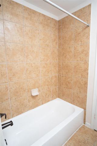 11334 Creekway Bend Drive, Humble, TX 77396