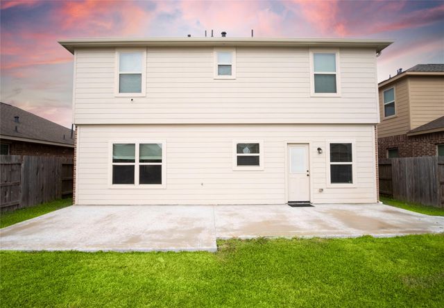 11334 Creekway Bend Drive, Humble, TX 77396