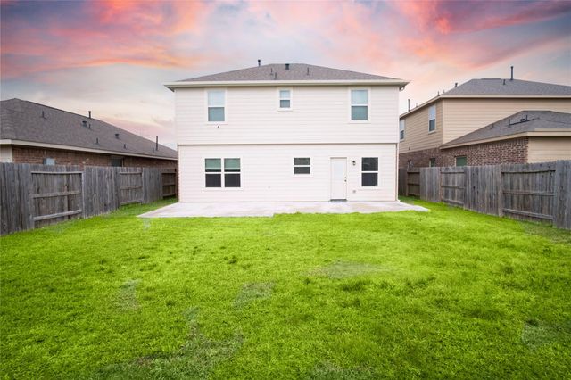 11334 Creekway Bend Drive, Humble, TX 77396