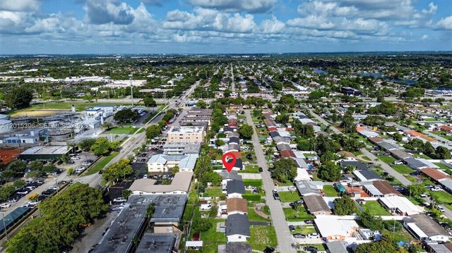 7860 NW 10th St, Pembroke Pines, FL 33024