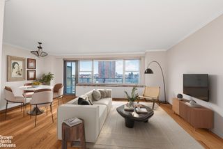 2500 JOHNSON Avenue # 3S, New York City, NY 10463