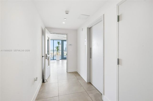 239 SW 9th Street 2401, Miami, FL 33130