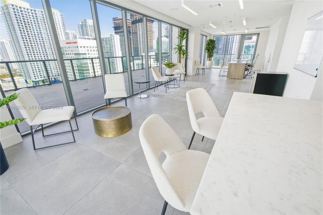239 SW 9th Street 2401, Miami, FL 33130