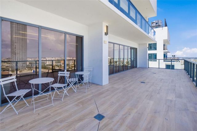 239 SW 9th Street 2401, Miami, FL 33130
