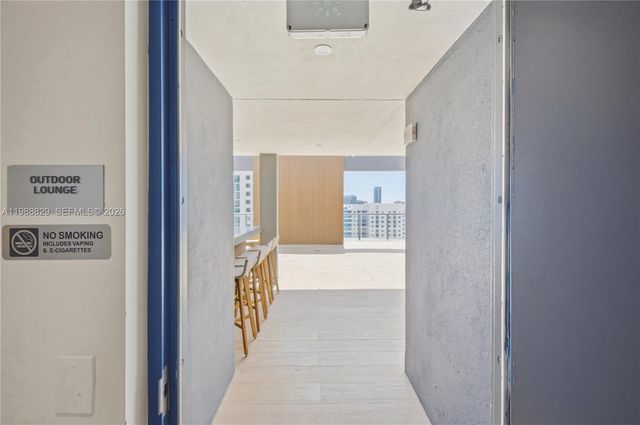 239 SW 9th Street 2401, Miami, FL 33130