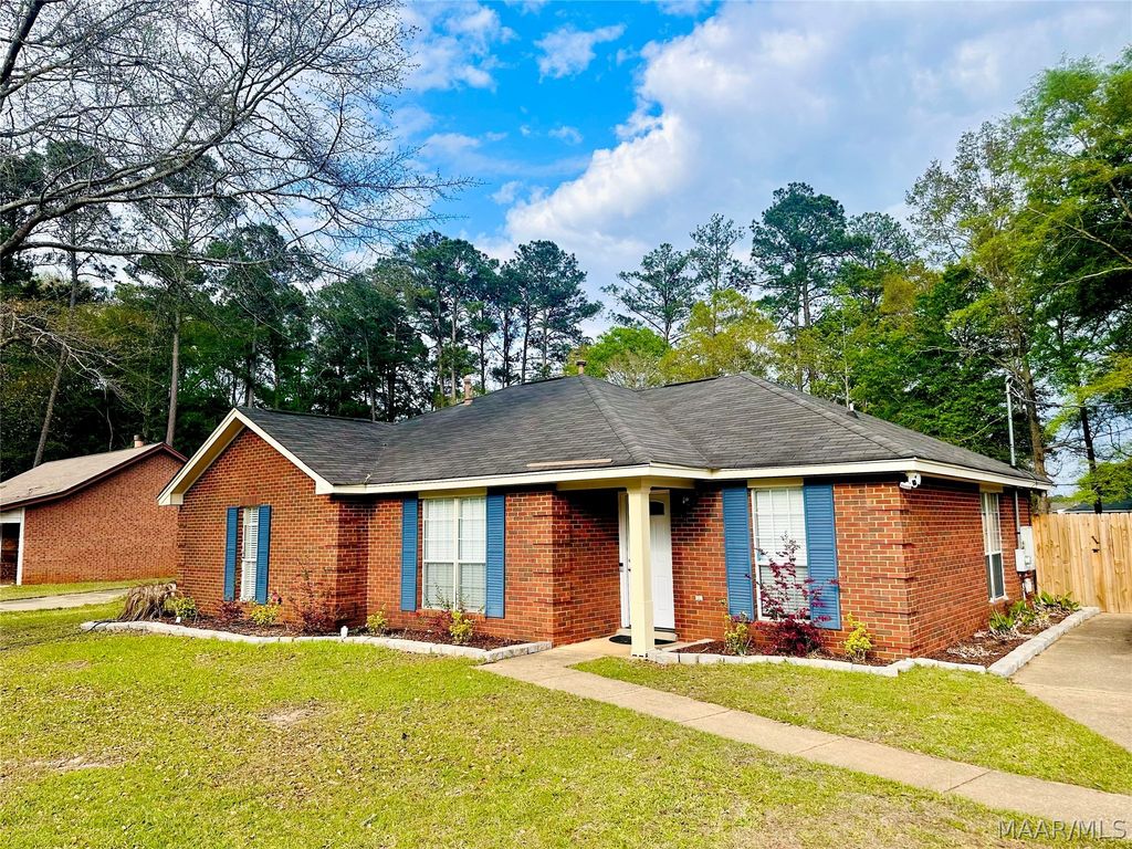 522 Saddlewood Drive, Pike Road, AL 36064