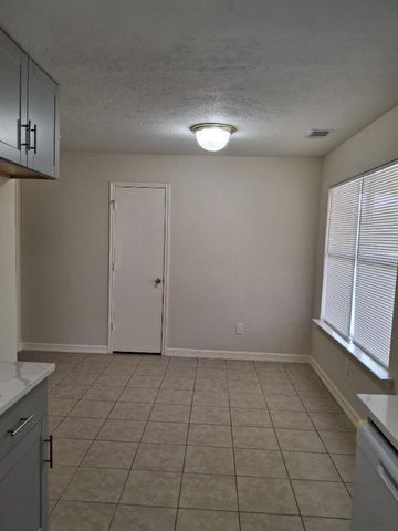 12503 Garden Gale Lane Lane, Houston, TX 77044