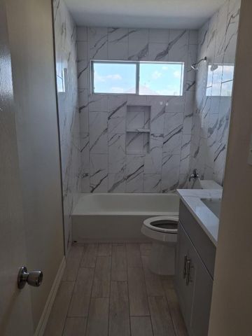 12503 Garden Gale Lane Lane, Houston, TX 77044