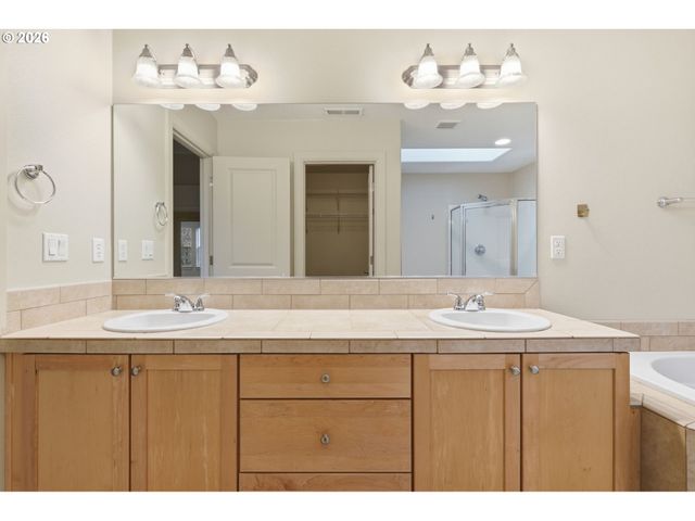 1408 S 21ST Pl, Ridgefield, WA 98642