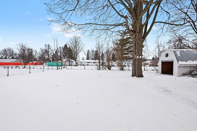 500 38th Street, Bay City, MI 48708