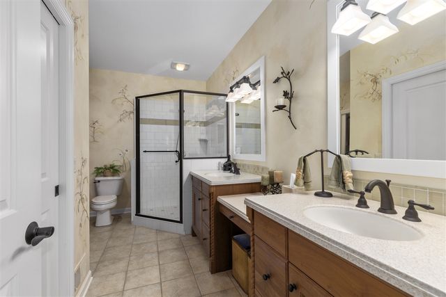 4911 Faringdom Grove Drive, Hudsonville, MI 49426