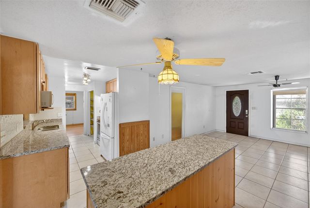 518 LAVON DRIVE, Altamonte Springs, FL 32701