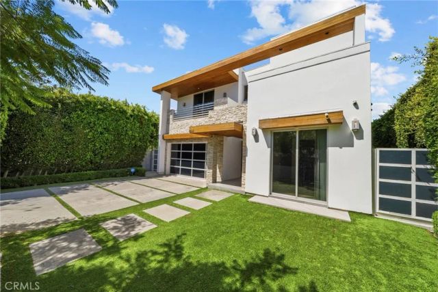 633 N Laurel Avenue, Los Angeles, CA 90048