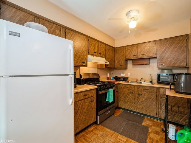 Address unavailable.