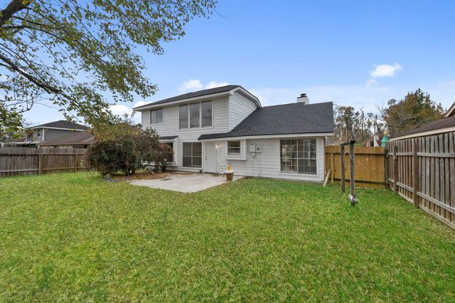 12447 Versailles Drive, Houston, TX 77015