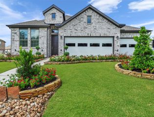 616 Deep Sands Drive, Waller, TX 77447