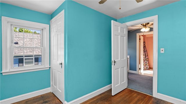 33 Linden Avenue, East Providence, RI 02916