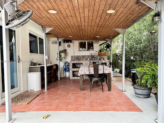 3817 SW 33rd Ct 3817, West Park, FL 33023