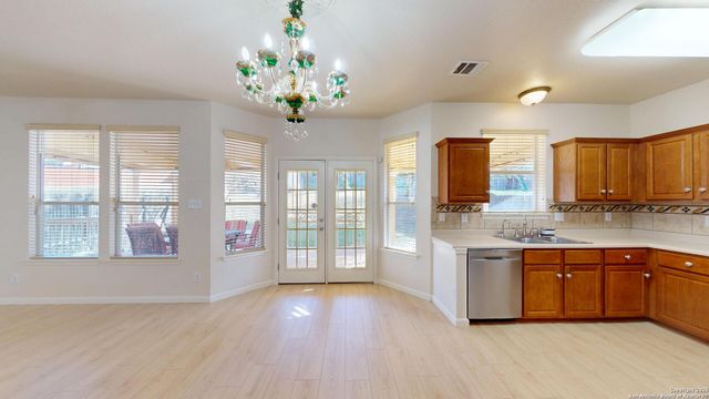 5830 Bronco, San Antonio, TX 78239