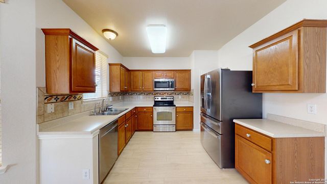 5830 Bronco, San Antonio, TX 78239