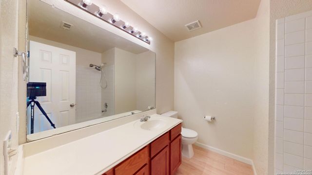 5830 Bronco, San Antonio, TX 78239