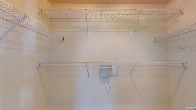 5830 Bronco, San Antonio, TX 78239