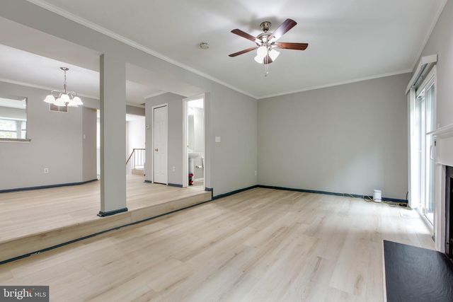 7717 HEATHERSIDE LN, Ellicott City, MD 21043