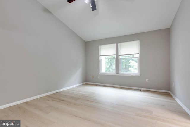 7717 HEATHERSIDE LN, Ellicott City, MD 21043