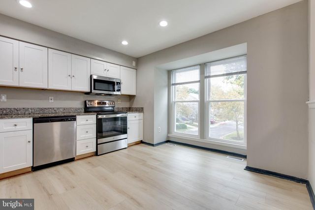 7717 HEATHERSIDE LN, Ellicott City, MD 21043