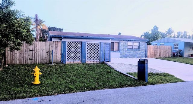4340 N MARY Circle, Palm Beach Gardens, FL 33410