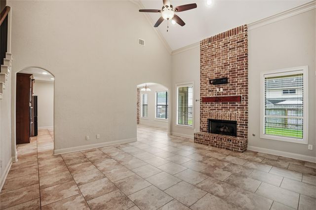 536 Stephen F Austin Drive, Conroe, TX 77302