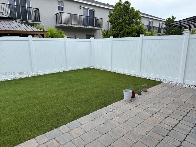 782 SE 18th Street, Homestead, FL 33034