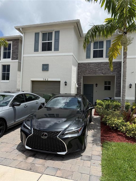 782 SE 18th Street, Homestead, FL 33034