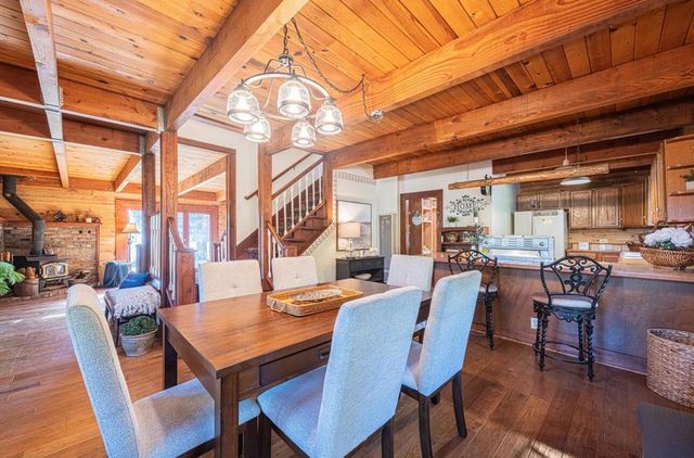 5820 Briarcliff Terrace, Royal Oaks, CA 95076