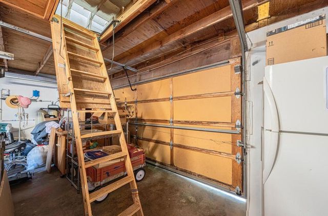 5820 Briarcliff Terrace, Royal Oaks, CA 95076