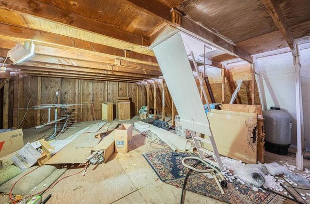 5820 Briarcliff Terrace, Royal Oaks, CA 95076